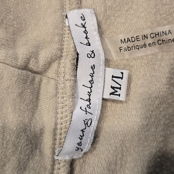 YOUNG FABULOUS AND BROKE RAISSA CROPPED HI-LO HEM HOODIE. SIZE MEDIUM/LARGE. - Picture 3 of 10